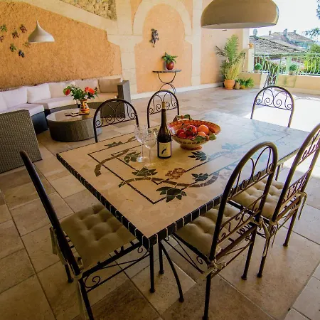 Holiday home Old Wine Storehouse With Terrace And Garden