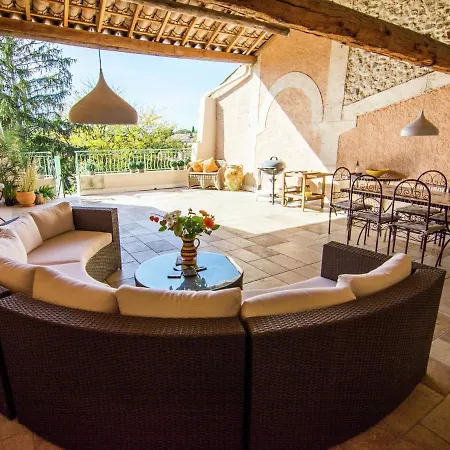 Holiday home Old Wine Storehouse With Terrace And Garden Puimisson