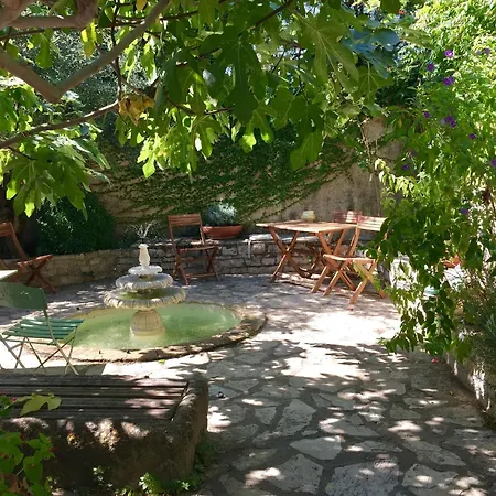 Old Wine Storehouse With Terrace And Garden * Puimisson