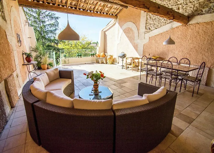 Old Wine Storehouse With Terrace And Garden Сasa de vacaciones *
