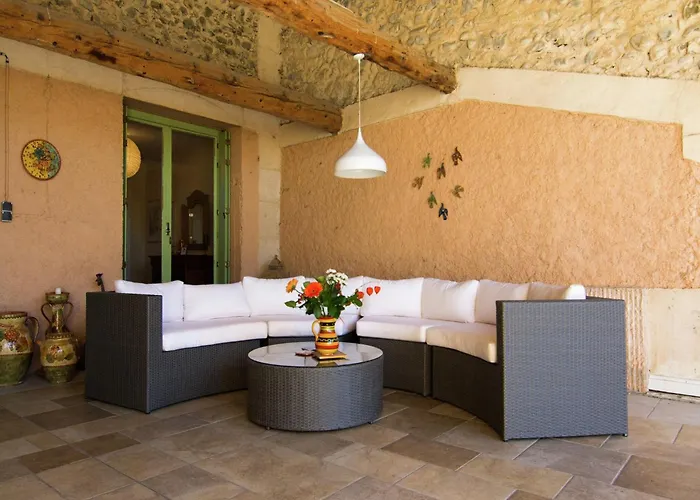 Old Wine Storehouse With Terrace And Garden Сasa de vacaciones