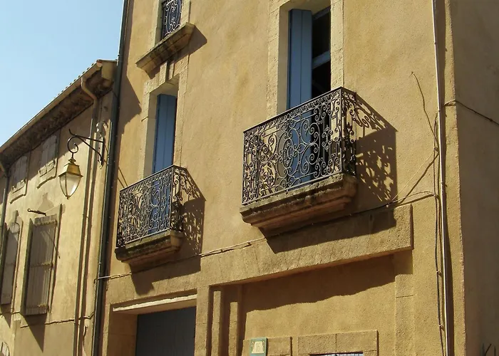 Σπίτι διακοπών Old Wine Storehouse With Terrace And Garden